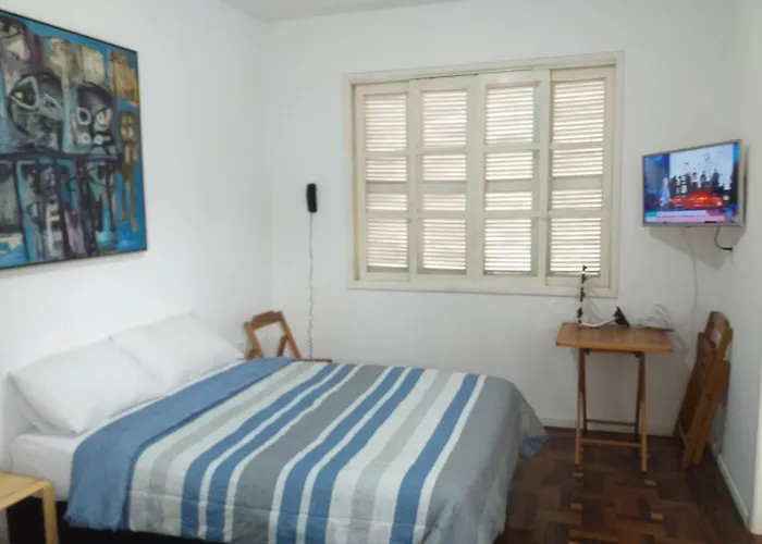 Apto No Menino Deus Apartment *